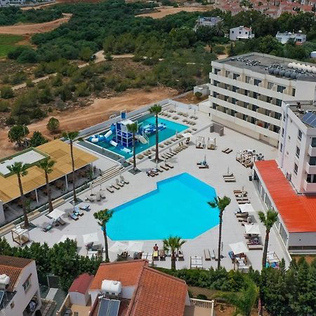 Toxotis Hotel Pernera ภายนอก รูปภาพ